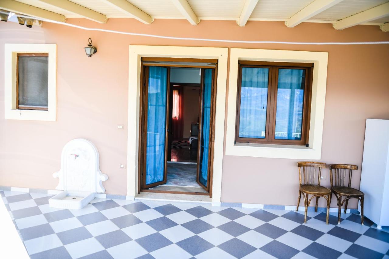 Villa Kuci, Drobonik Berat Exterior photo